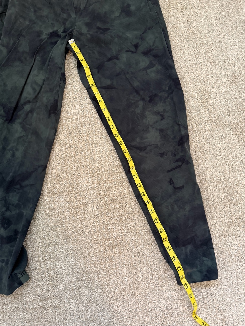 lululemon Men’s Jogger - Picture 6 of 7